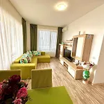 Summerland Seaview Apartments