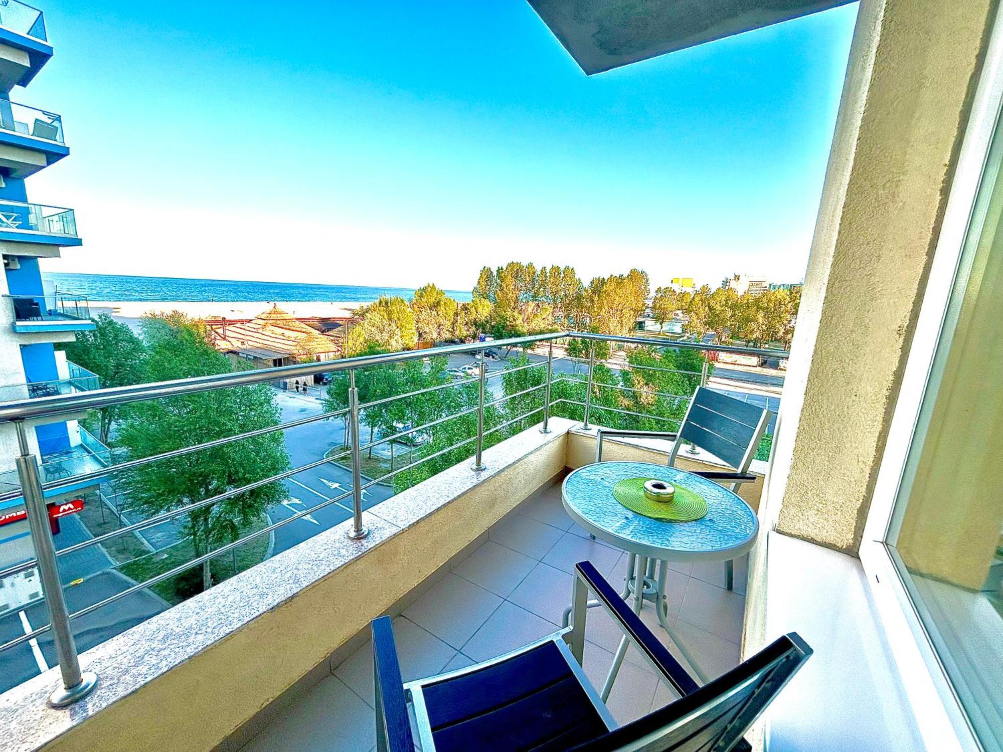 Summerland Seaview Mamaia