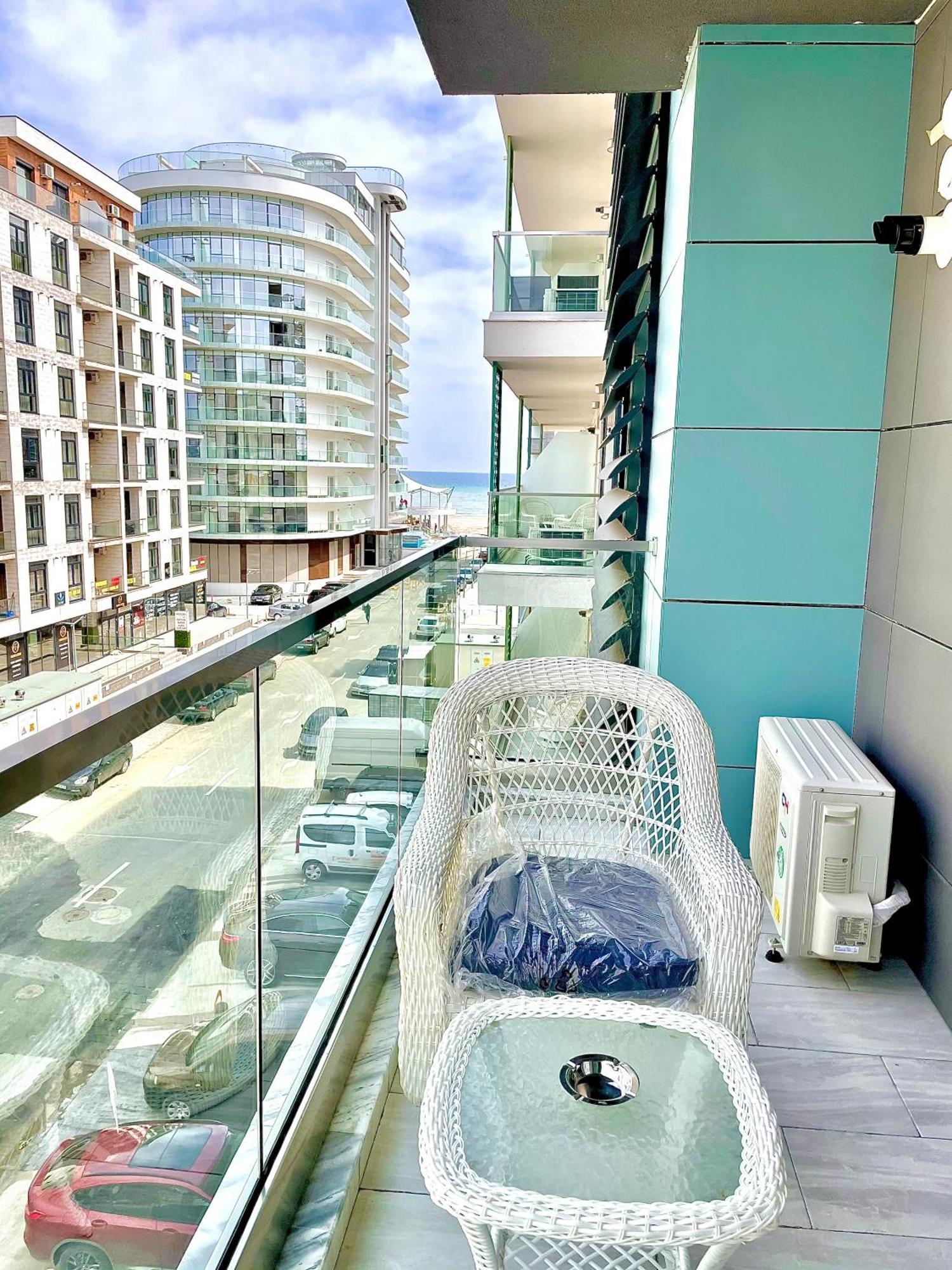 Summerland Seaview * Mamaia