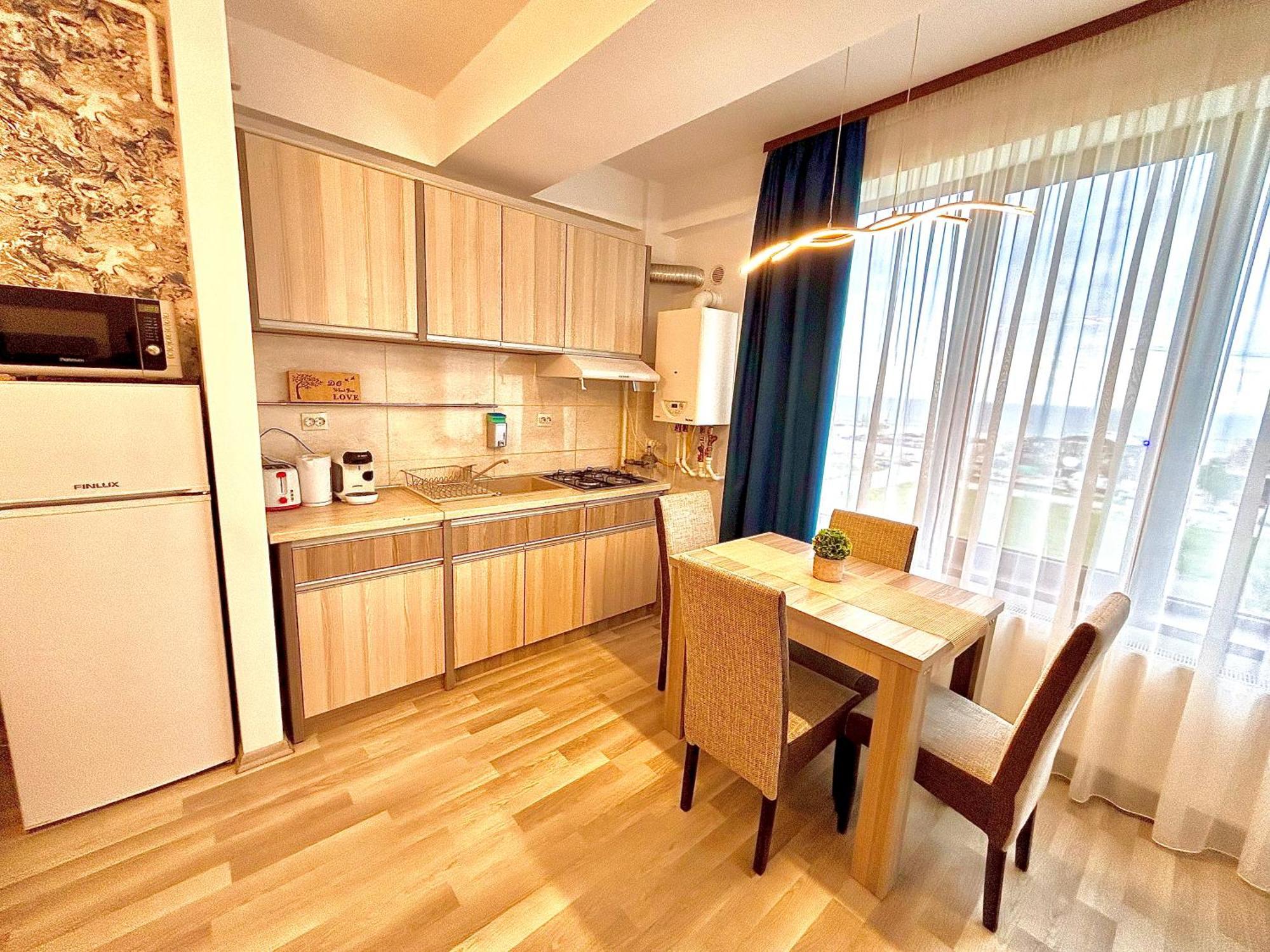 Summerland Seaview *