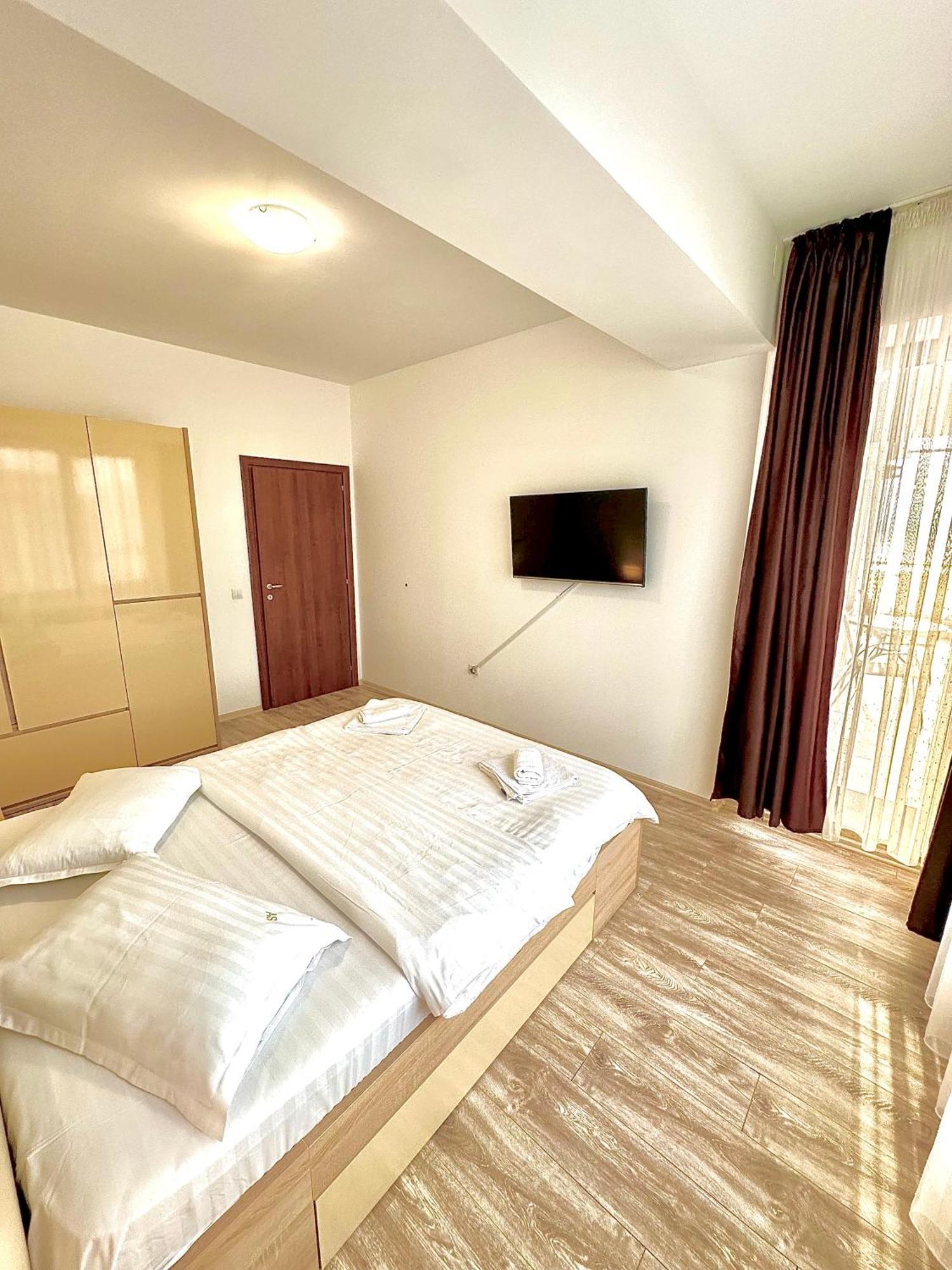 Summerland Seaview * Mamaia